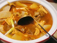 -佬麻雀·新湘菜(东方宝泰店)