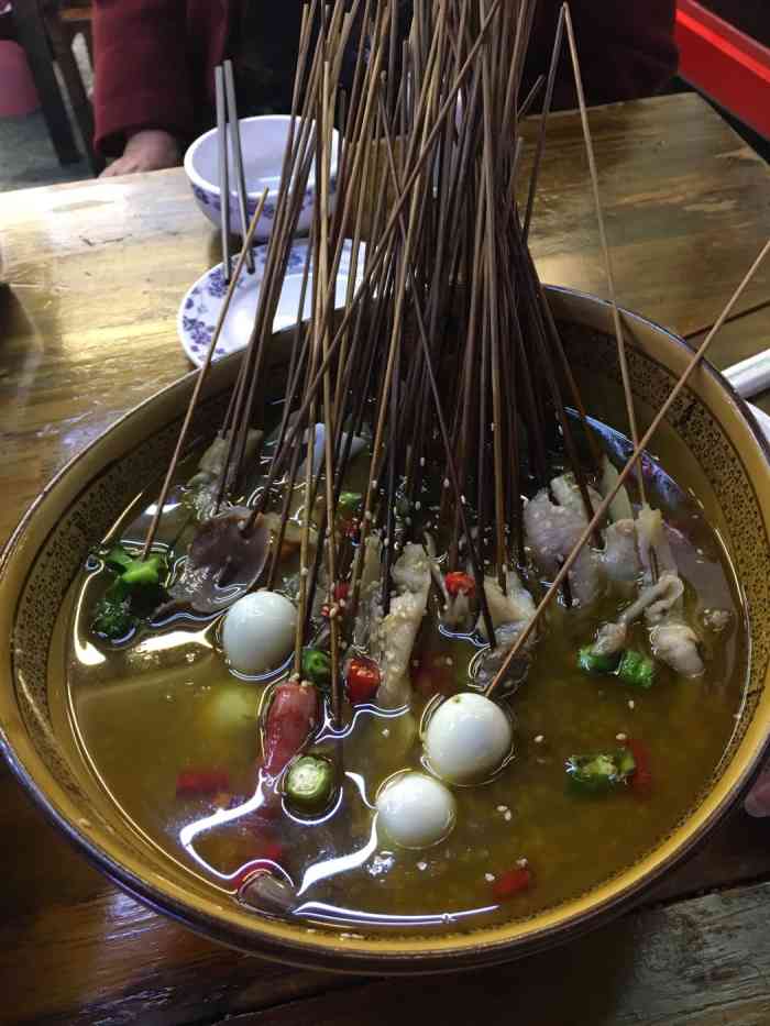 嘴嘴香钵钵鸡(张公桥店)-"游客点评:真心一般.这条街也不推荐了,看.