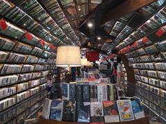-钟书阁(珍园店)