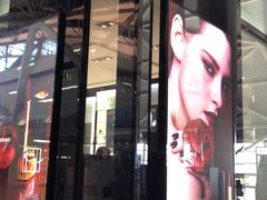 -关西国际机场直营免税店