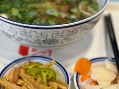 -陇兴楼兰州拉面(西安咸阳国际机场店)