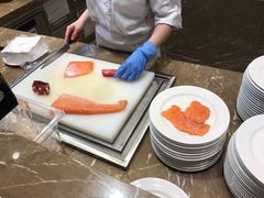 -南湖名都·景湖轩全日制餐厅·海鲜自助·东南亚风味·临湖而食