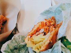 -德克士(亚中商城店)