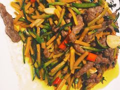 牛肉丝炒南瓜-千岛湖小鱼儿·淳安匠心农家菜