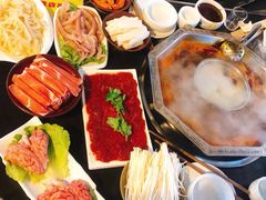 -百口川老火锅(西科大新区店)