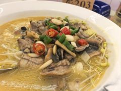 酸汤黄鳝片-云顶山庄·粤菜·农家菜(共和店)