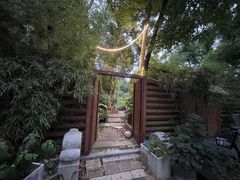 -谷咖啡·鲜花绿植花园餐厅