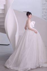 -桃子造型婚纱礼服(凤起广场店)