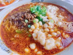 豌杂小面-丁丁猫重庆小面(徐州路店)