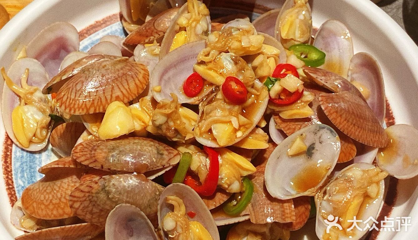 氛围感十足的精酿烧烤店｜喝酒撸串尽享快意人生