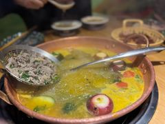 -洱火云南酸菜牛肉火锅(石景山当代商城店)