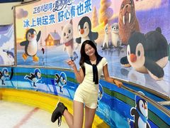 -正佳冰河湾真冰滑冰场