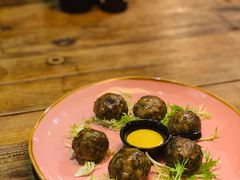 -SISTERS BAR RESTAURANT川意酒馆(嘉善老市H楼店)