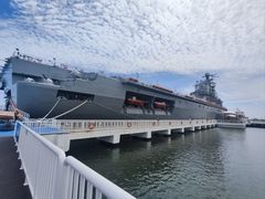 -泰达航母主题公园