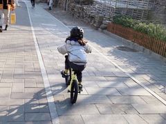-八爪矩阵极限运动馆·儿童平衡车·感统训练(南海子公园校区)
