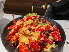 -巴厘龙虾·榜首油焖大虾(音乐学院·沿江酒馆店)