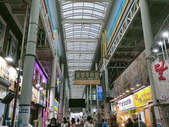 -西归浦每天偶来市场