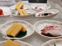 -雍容荟帝王蟹活龙虾展台自助(IFS黑金店)