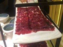 -左庭右院鲜牛肉火锅(浦江欢乐颂店)