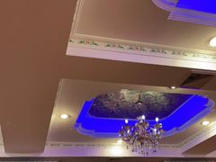 -维吾尔餐厅(宜山路店)