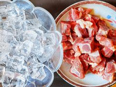 -毛辣果·贵州红酸汤牛肉火锅(西单店)