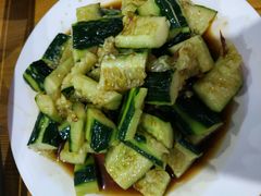 -五指山生态小黄牛(皮皮虾海鲜广场店)