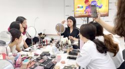 -KISS U 国际美学