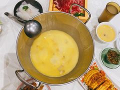 花胶鸡锅底-上房火鍋(新天地店)