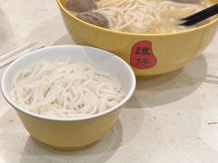 -谭仔米线(皇庭广场店)