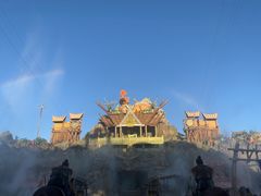 -七彩云南欢乐世界