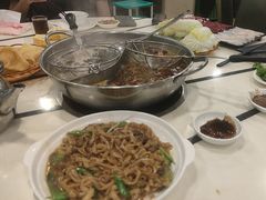 -联胜潮汕牛肉火锅(东苑南路店)