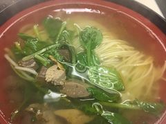 鸡汤面-泰煌鸡·上海白斩鸡·鸡汤面(万航店)