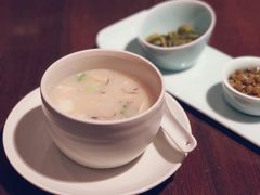 宋嫂鱼羹-湖滨28中餐厅·西湖宴·杭州君悦酒店