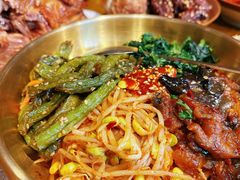 -聚合鑫东北熏酱熟食麻辣面(长阳店)