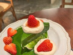 -luutosa  cafe & tea 鹿兔山