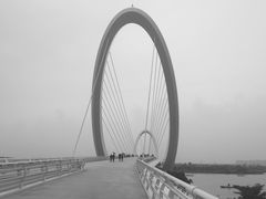 -南京眼步行桥