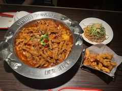 -胖哥俩肉蟹煲(富阳万达店)