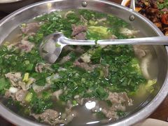 -杨三娘跷脚牛肉(羊子山西路店)