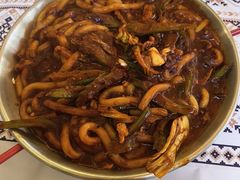 -满格嗦新疆椒麻鸡火锅.炒米粉(川大江安校区店)