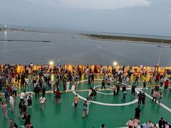 -泰达航母主题公园