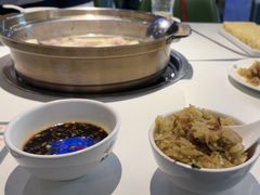 -烹然四季椰子鸡火锅(姚家园万象汇店)