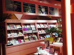 -4inlook美目美佳隐形眼镜店(大悦城店)