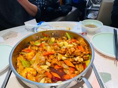 -黄记煌三汁焖锅(新佳丽江汉路店)