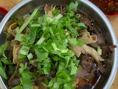 -雷祖芳老妈蹄花店