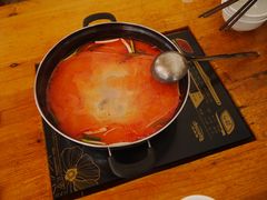 酸汤锅底-苗伯妈酸汤火锅