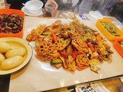 -特色酱椒鱼私房菜(黄鹤楼店)