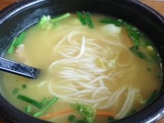 -滇越乘象云南餐厅(次渠店)