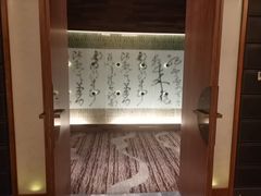 -粤尚腾香居中餐厅(首都机场希尔顿店)