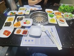 -青松馆韩国料理(香港中路佳世客店)