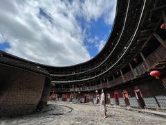 -南靖田螺坑土楼群景区